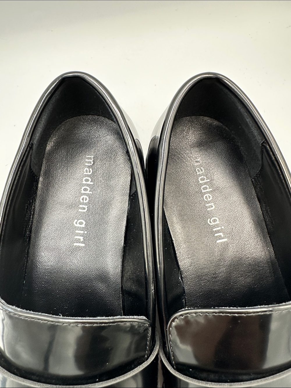 Madden Girl black Cecilly penny loafers, size 7M - Picture 8 of 9